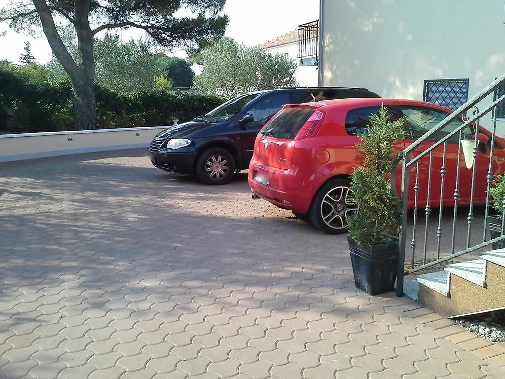 Holiday Home Villa Romantica Sveti Filip i Jakov
